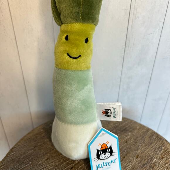 Jellycat Leek Amuseables Leek  FAST SHIP NEW Jellycat Retired - Picture 5 of 6
